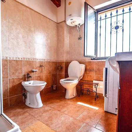 La Vecchia Torre Villa *